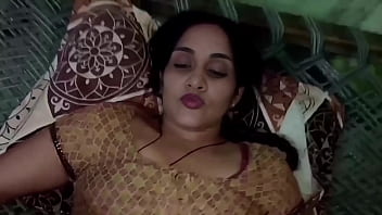 Indian Desi Bhabhi Blowjob And Sucking Sex Video In Hindi